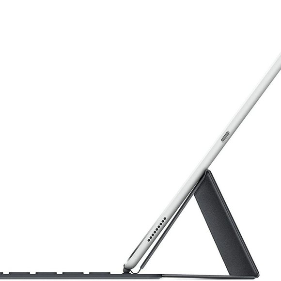 Apple 64 Key Water & Stain Resistant Smart Keyboard for iPad Pro 9.7" MM2L2AM/A - Picture 6 of 13